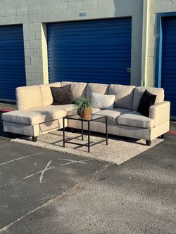 Beige L-Shaped Sectional w/ Chaise