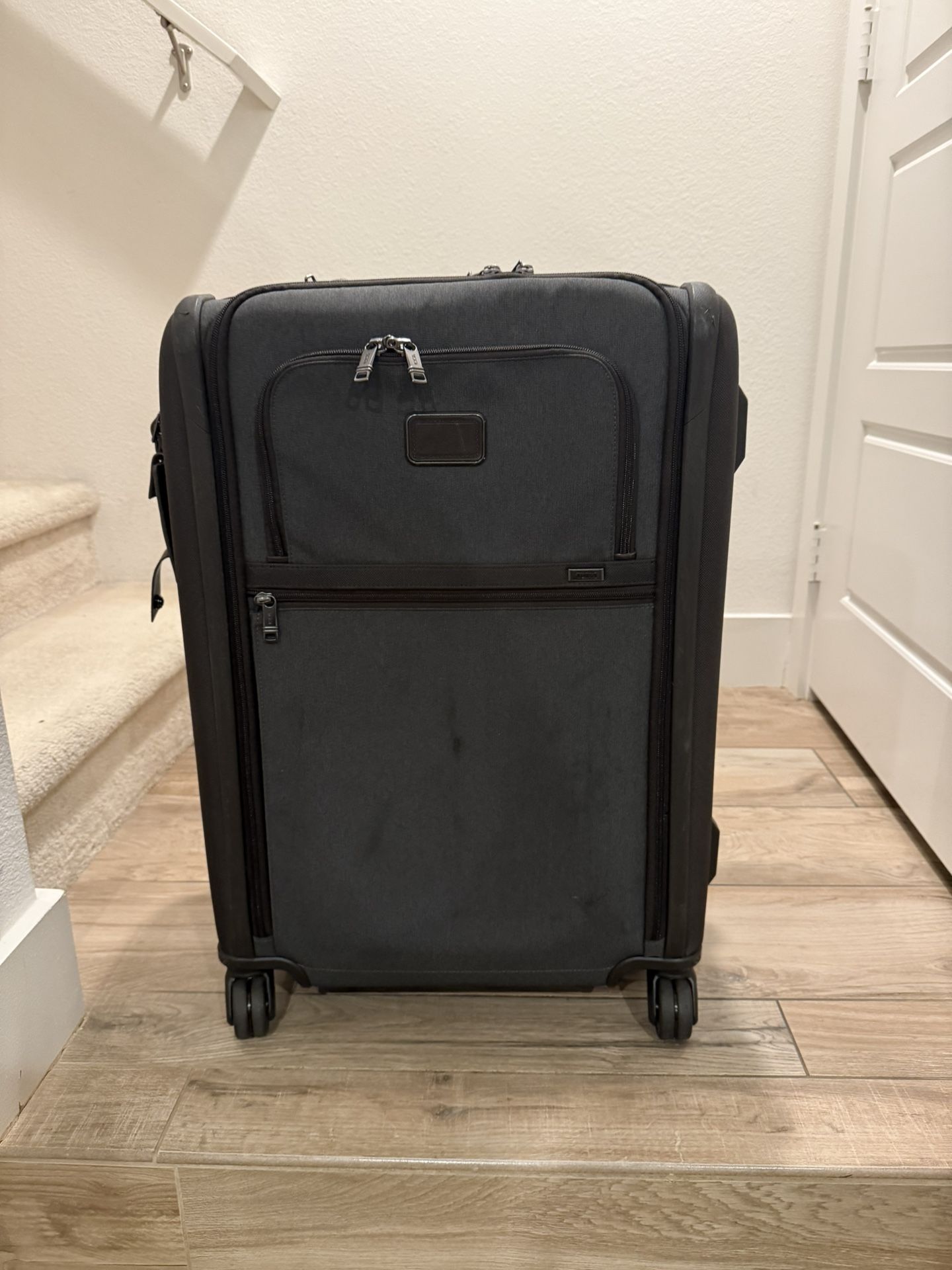 TUMI Alpha 3 extended travel suitcase