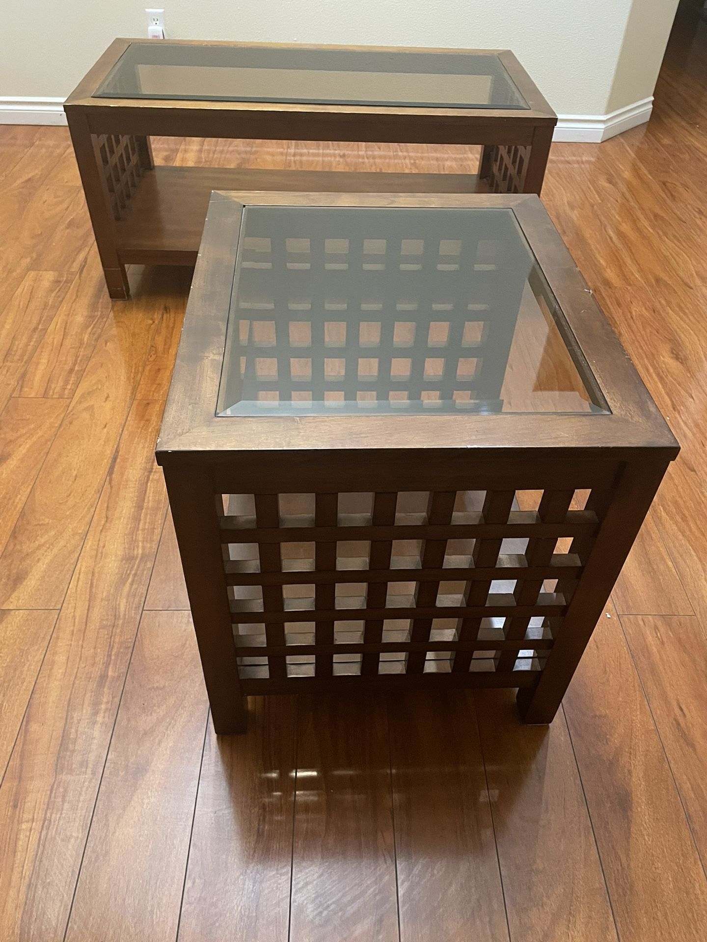 Table & End Table