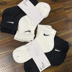 6 Pairs Nike Everyday Lightweight Ankle Socks Men 6-8 Size L Black White