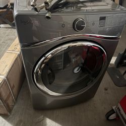 Gray Whirlpool Washer And Dryer Set