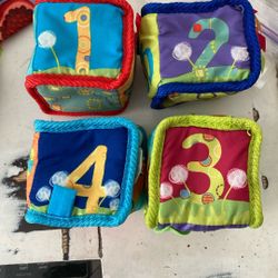 Fabric Blocks Set/4  for Infant 6+ Month
