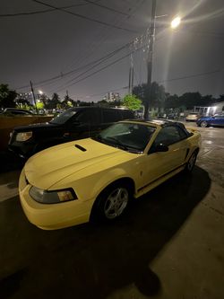 2002 Ford Mustang