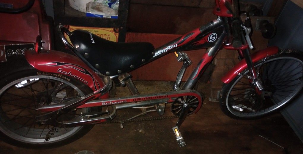Schwinn Stingray Chopprr