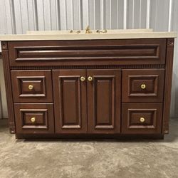 Bertch Solid Wood Bathroom Vanity Set w/ Mirror/Medicine Cabinet & Light – High End