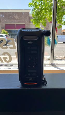 JBL Speaker PartyBox w/ Microphone