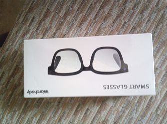 AI glass