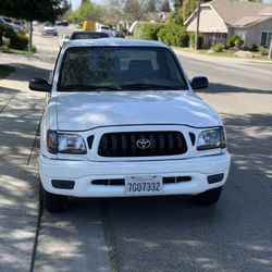 2003  Toyota Tacoma