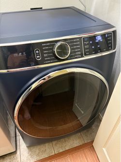 GE Electric Clothes Dryer