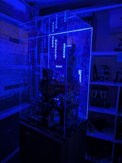 DISPLAY CASE ONLY for Ninjago City Gardens #71741