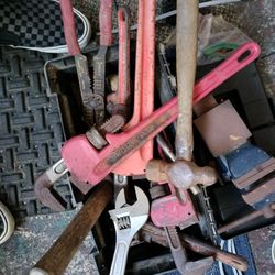 Various Pipe Wrench's