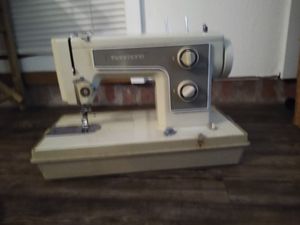 New And Used Sewing Machines For Sale In Baton Rouge, LA New And Used Sewing Machines For Sale In Baton Rouge, LA