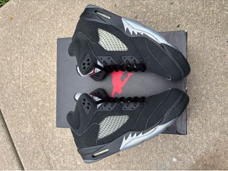 Air Jordan 5 Black Metallic 2016 Size 11 With Box