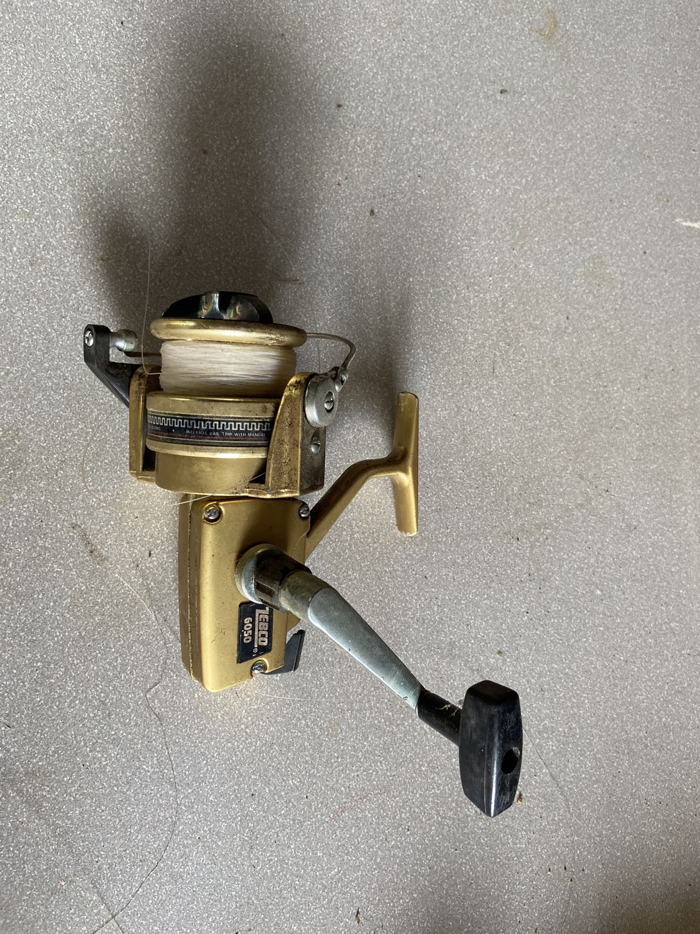 Fishing Reel