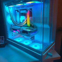 Beautiful white gaming PC