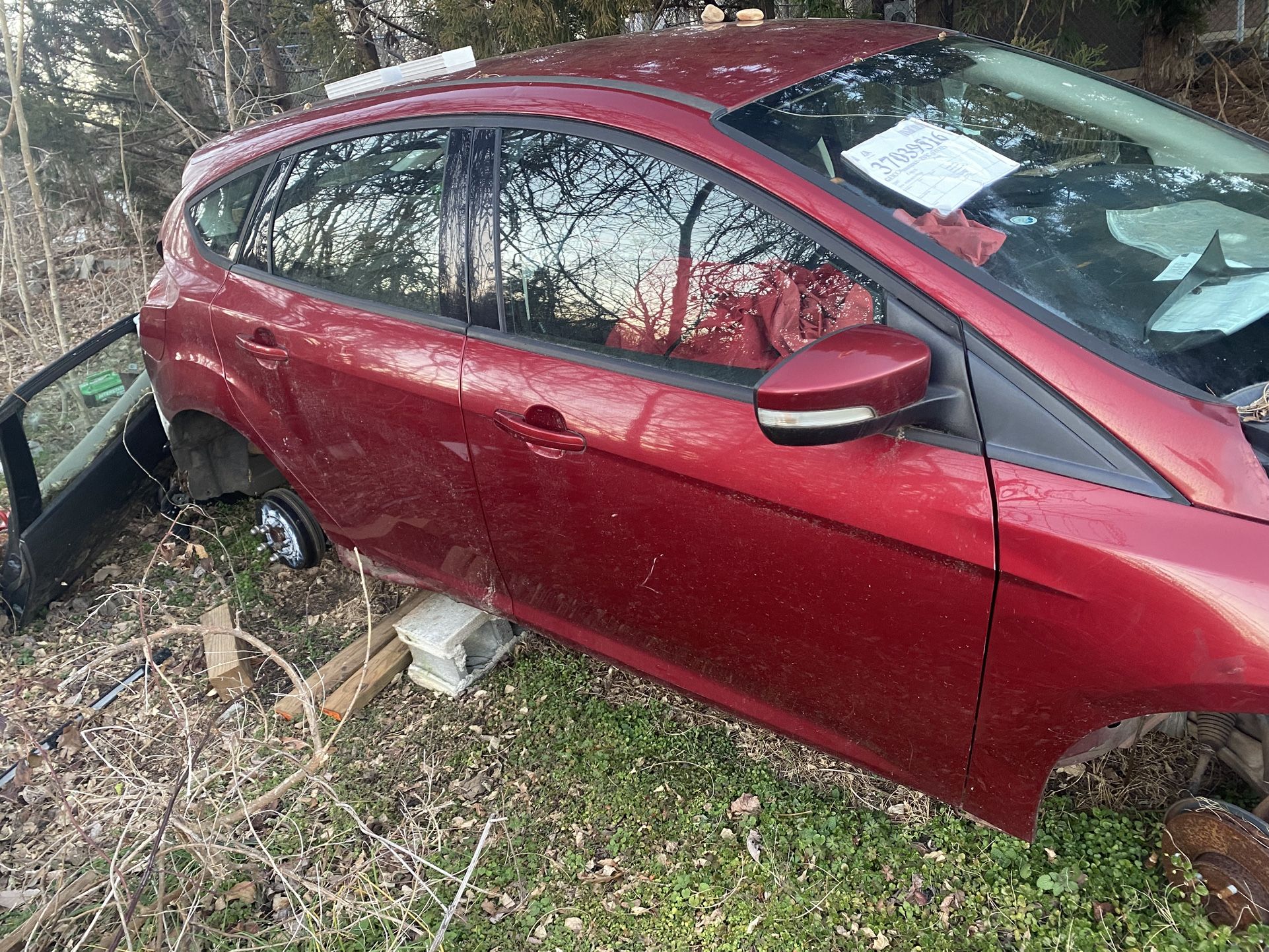 Parts 2012 Ford Focus