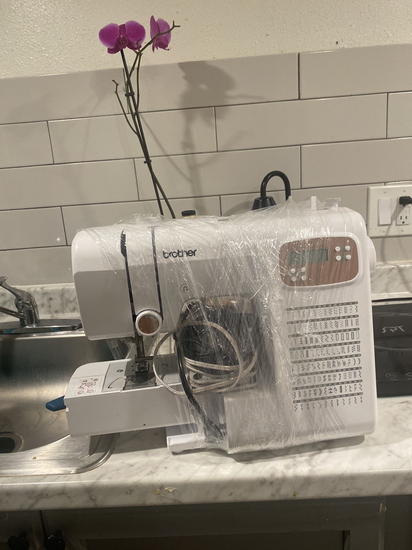 Computerized Brother Sewing Machine