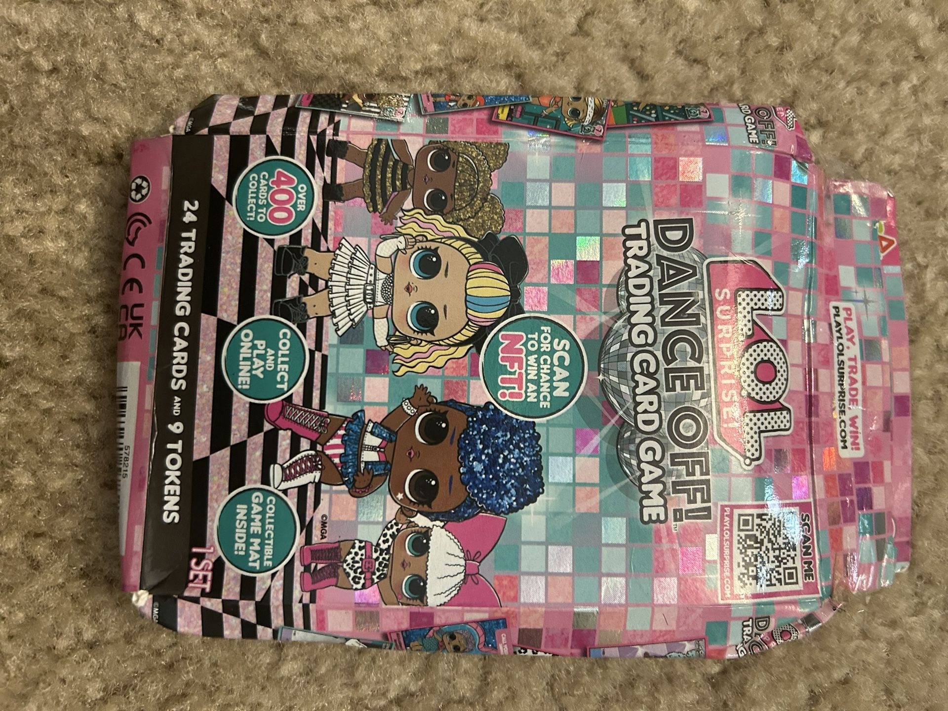 Damaged box lol surprise dance off trading card game 