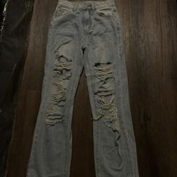 New Ripped Baggy Jeans