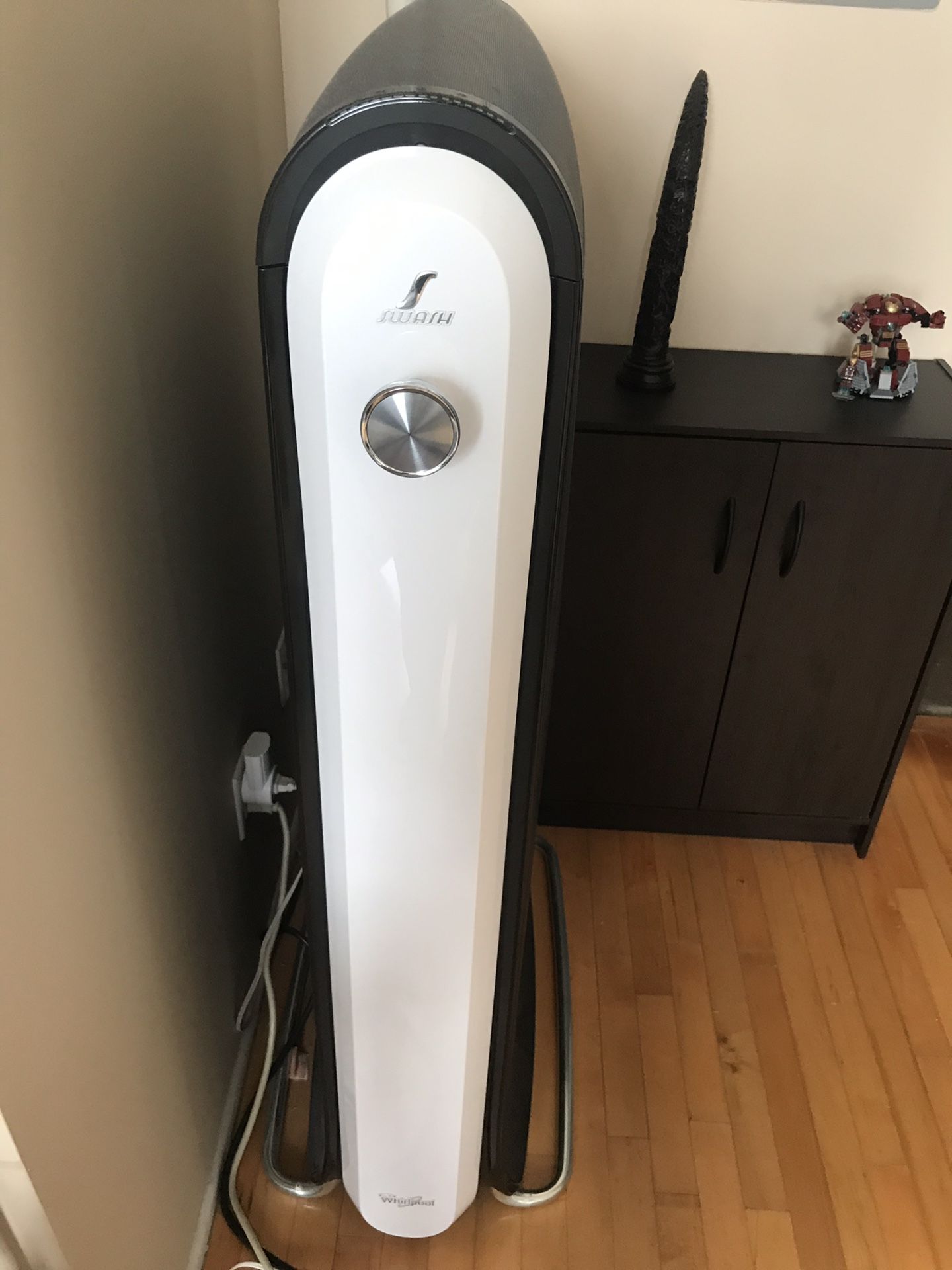 Swash: Home Dry Cleaning Machine