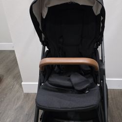 Nuna Mixx Next Stroller in brand new condition