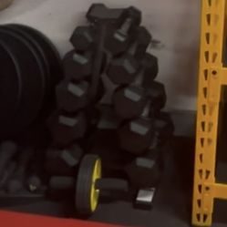CAP Rubber Hex Dumbbell Set – 5–70 lb pairs – 810 lb
