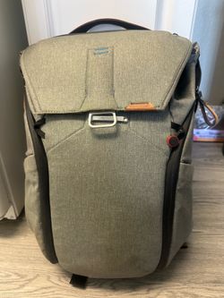 Peak Design Everyday Backpack