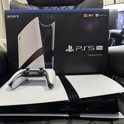 PS5 PRO Console (2tb)