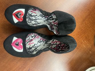 Pre-owned Karl Lagerfeld Heart Flats Size 8.5