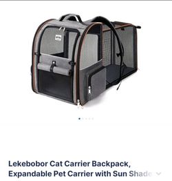 Cat carrier with expansion