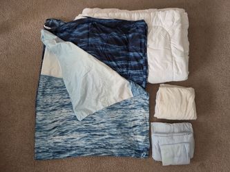 Twin Duvet Comforter, Zippered Cover, Sheet Set and Waterproof Mattress Cover