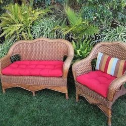 Natural Wicker Loveseat Chair & Cushions 