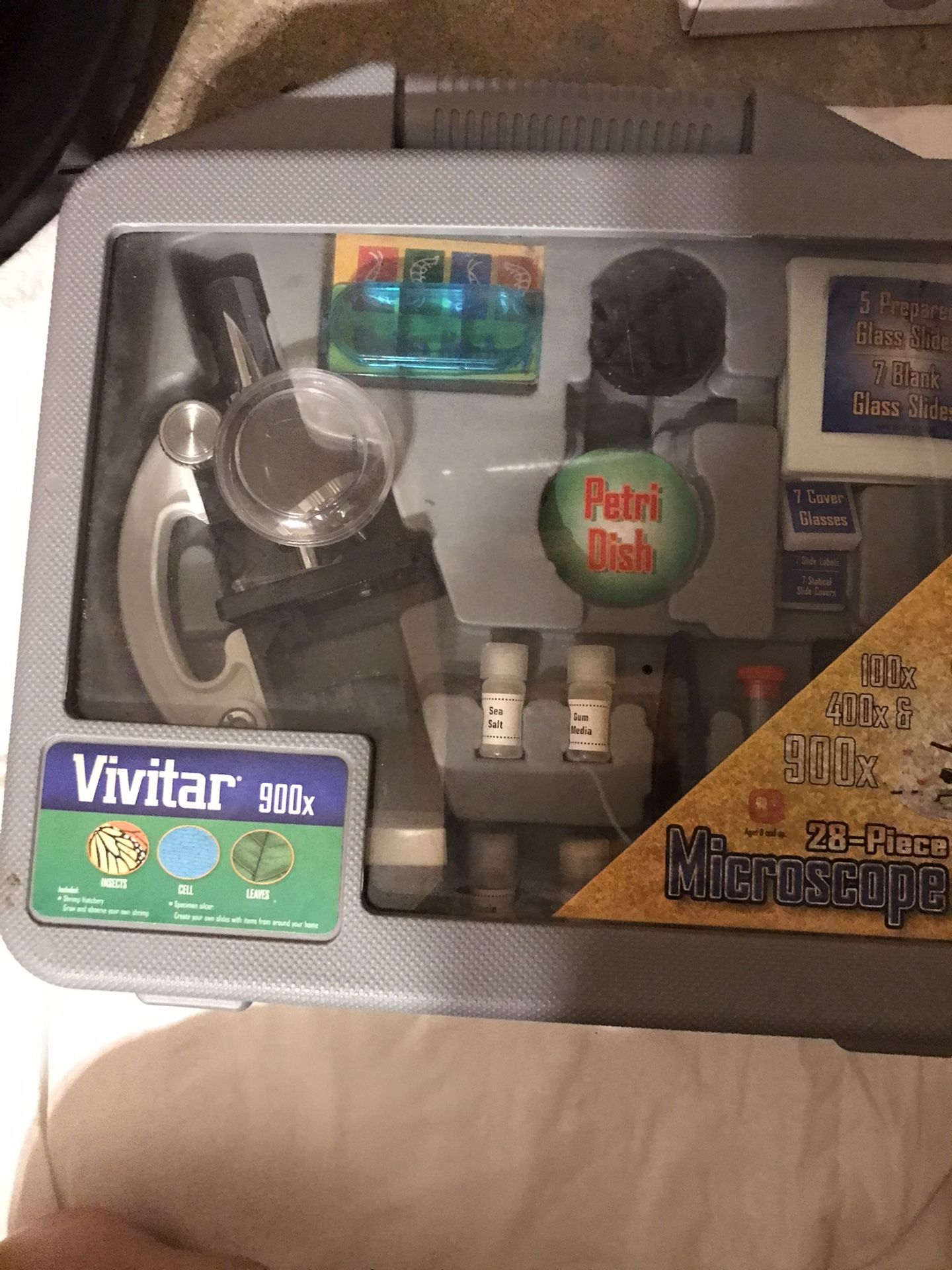 Vivitar Microscope Set