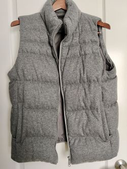 Mens Uniqlo Gray Down Vest - LARGE