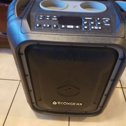 Ecoxgear Bluetooth speaker Like New 