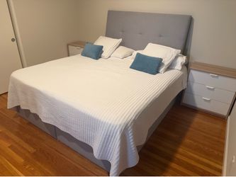 King Storage Bed with Hydraulic Lift + Premium OxiCell Mattress + headboard
