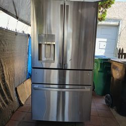 GE refrigerator 