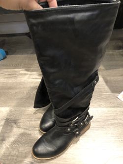 Black boots