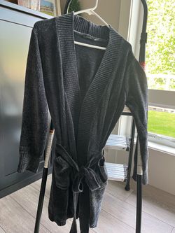 Like New Natori Chenille Bathrobe, Medium
