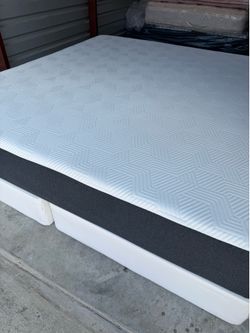 King Mattress And Box Springs