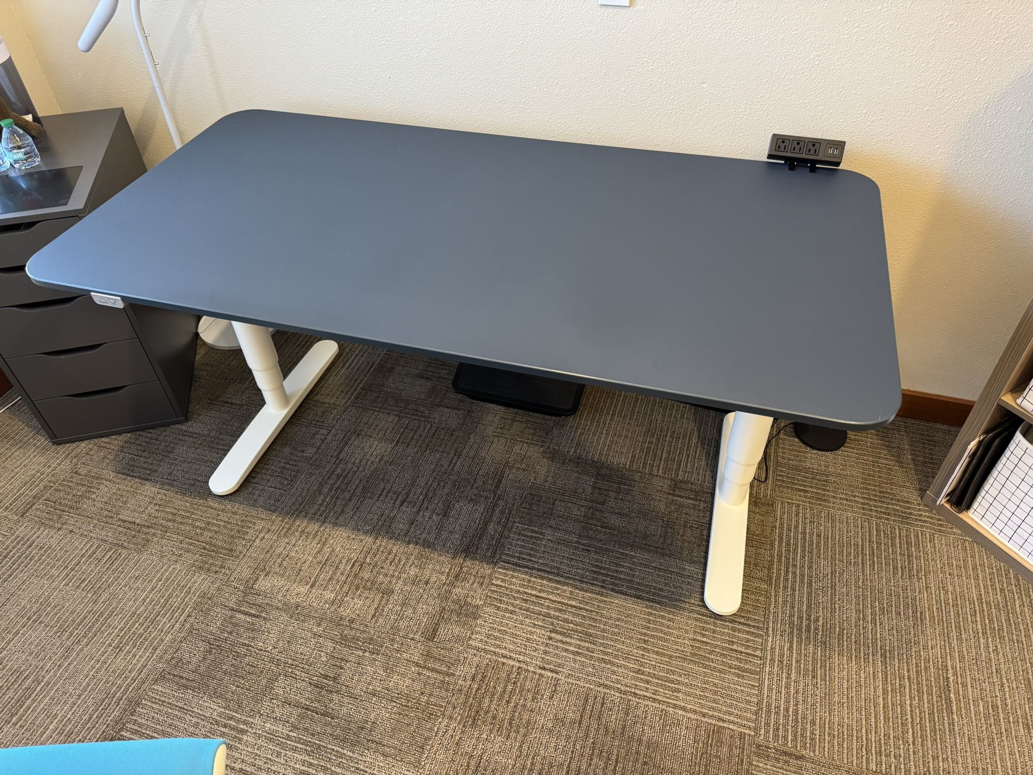 IKEA BEKANT electric sit/stand desk