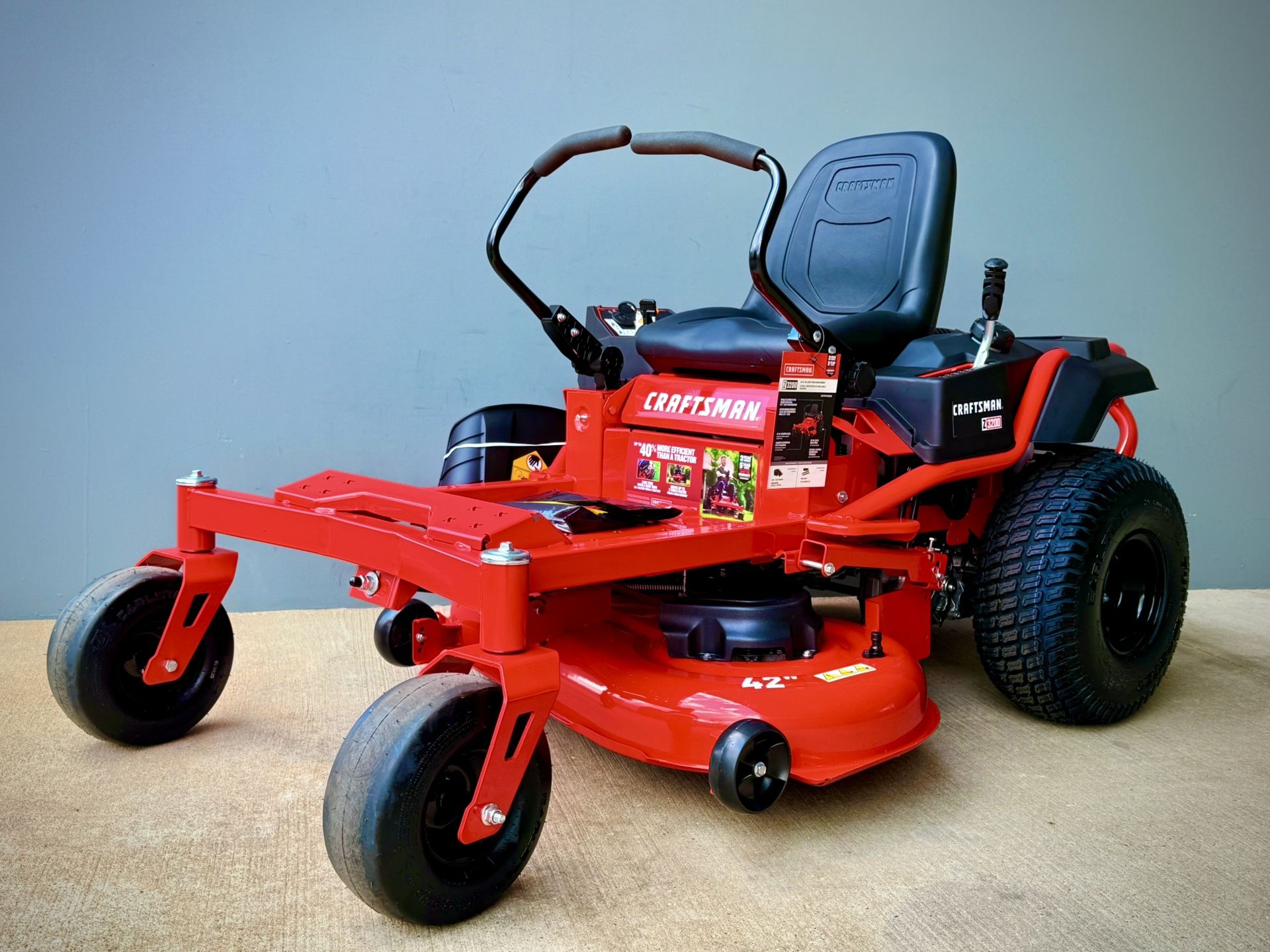 Brand new CRAFTSMAN Z3200 42-in Gas Zero-turn Riding Lawn Mower