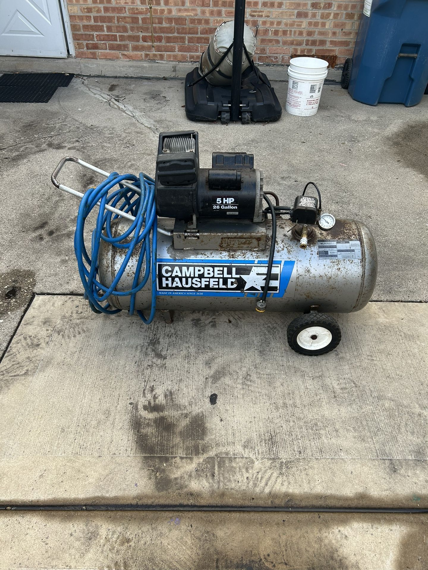 Campbell Hausfeld 5 HP 26-Gallon Air Compressor