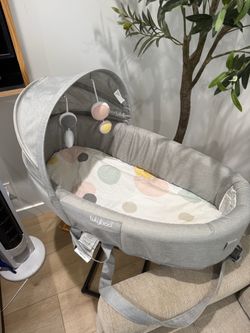 Lulyboo Baby Bassinet with Canopy and portable