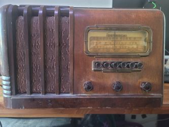 Antique Detrola Radio STILL WORKS