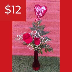 Valentine's Day Arrangement Roses, Vase, Balloon 
