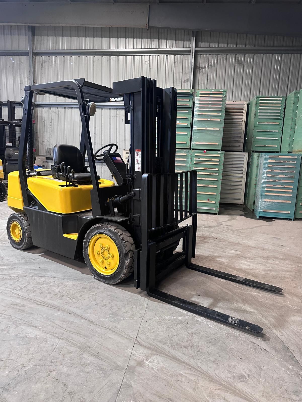 2009 Doosan 5000 lbs capacity forklift