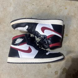 Jordan 1 Gym Red 10.5