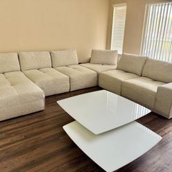 Modern 6-Piece Sectional Sofa/Couch - Excellent Condition 