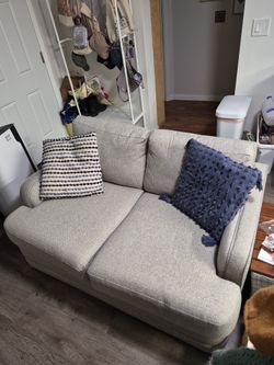 Gray Loveseat/Couch/Sofa